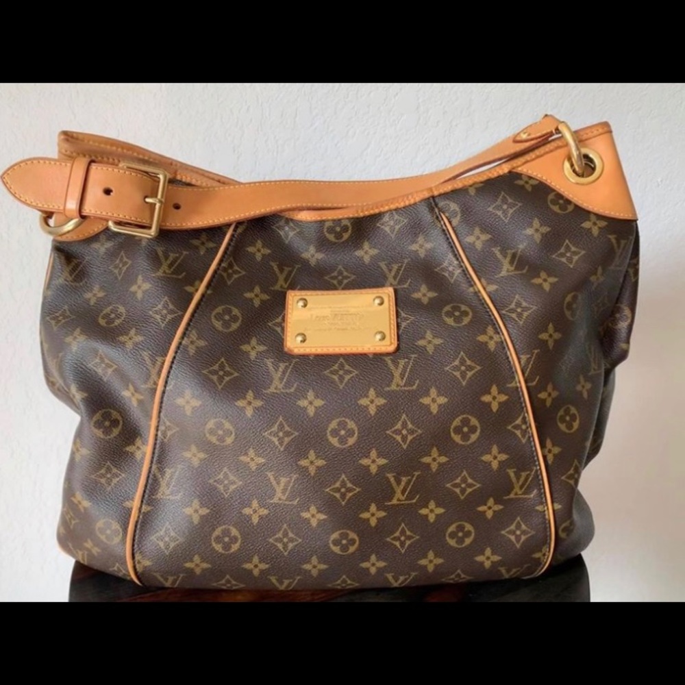 Louis Vuitton Galleria GM
